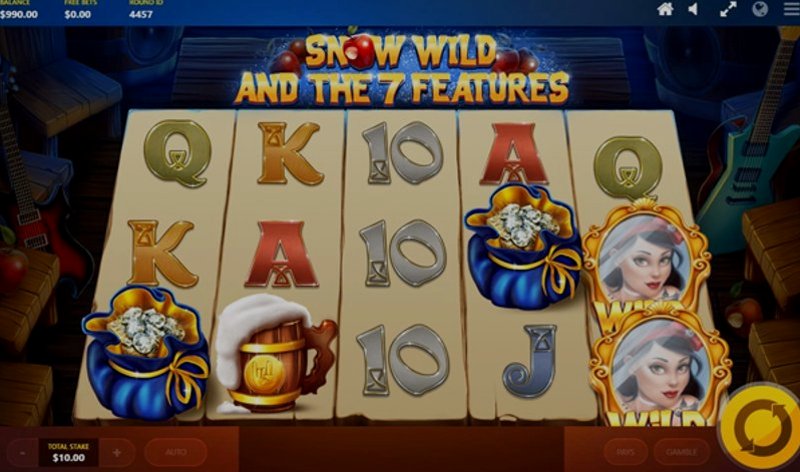 Play Snow Wild and the 7 Features by Redtiger at 1Win Casino